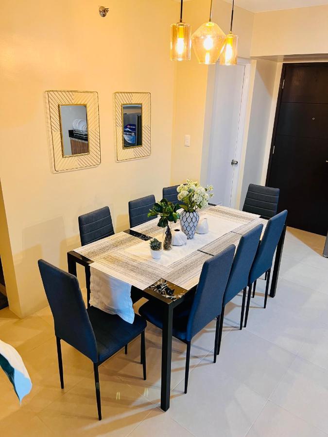 Appartamento * *P Fantastic 2Br Option For 8 Iloilo Esterno foto